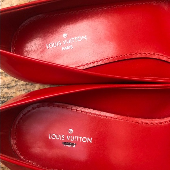 Louis Vuitton shoes - Picture 4 of 8